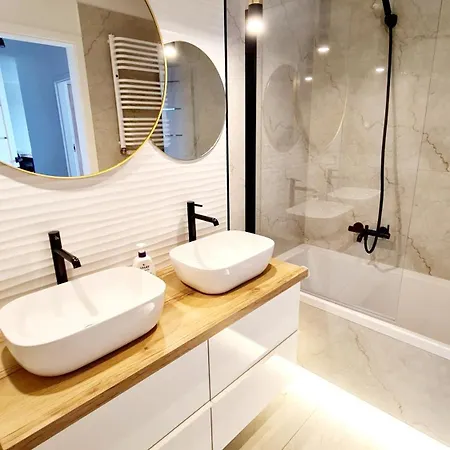 Praga Poludnie Family Апартаменты Варшава