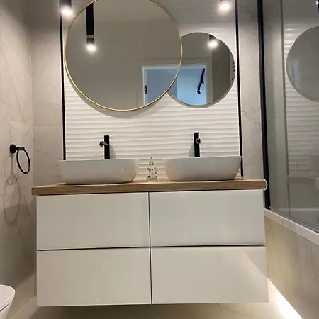 Praga Poludnie Family *